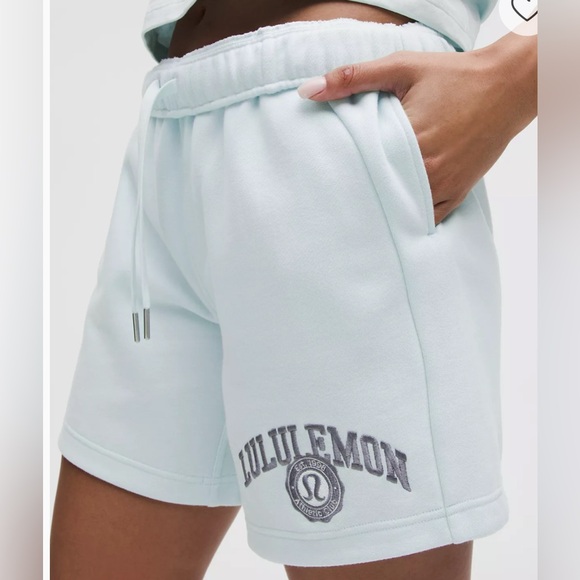 NWT Lululemon Scuba Mid-Rise Oversized Shorts 7